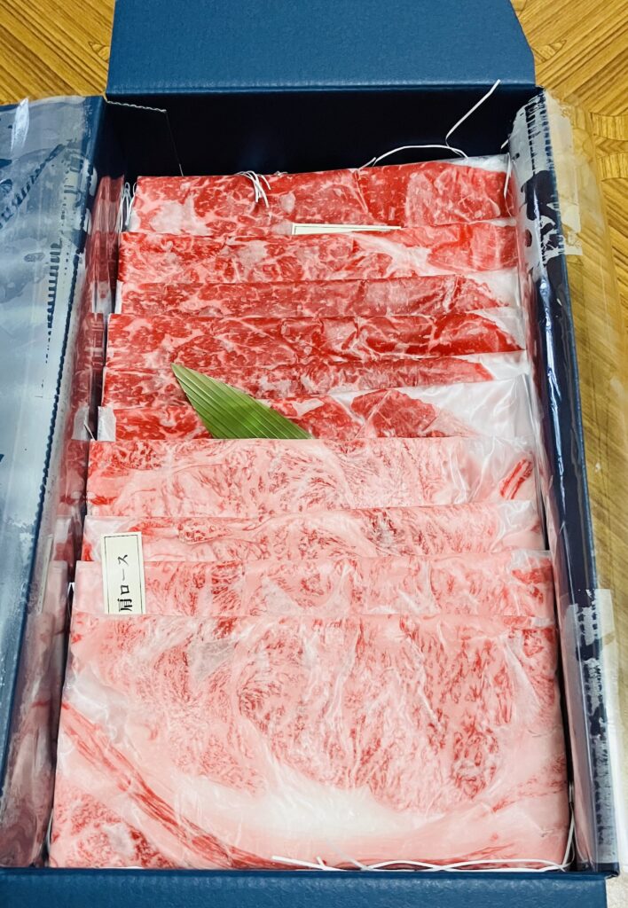 精肉店で働く人がA5等級神戸牛ギフトセットすき焼きをレビュー丨購入して感じたメリット・デメリットと評価！